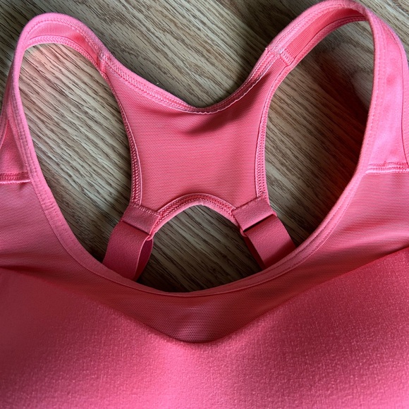 Gymshark Open Back Sports bra | polka pink | Small - Picture 4 of 10